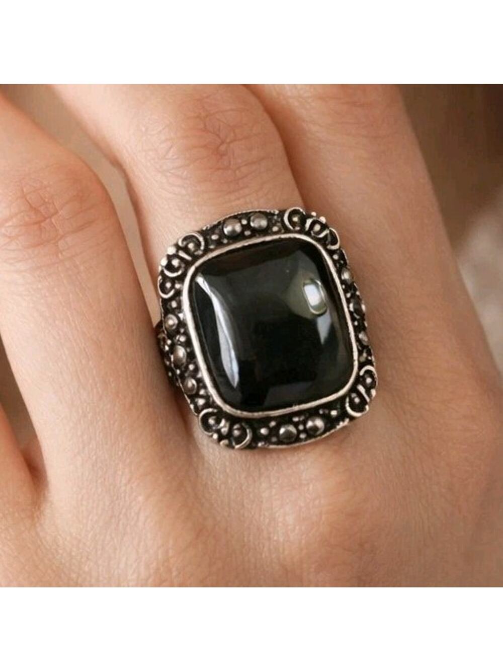 Antique Sterling Silver & Hematite Ring Fleur de Lis Ring Size 5, Victorian‎ rb-